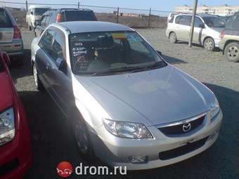 2002 Mazda Familia Photos