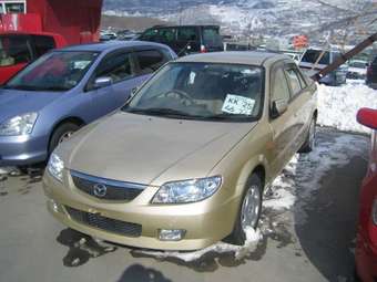 2002 Mazda Familia Photos