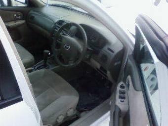 2002 Mazda Familia Photos