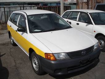 2002 Mazda Familia Images