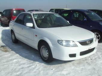 2002 Mazda Familia Pictures