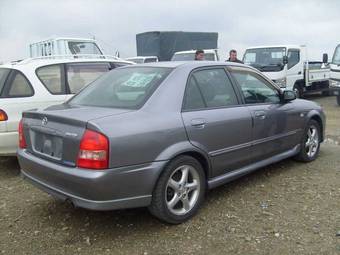 2002 Mazda Familia Pictures