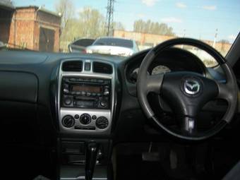 2002 Mazda Familia Photos