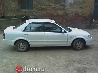 2002 Mazda Familia Pictures