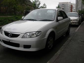 2002 Mazda Familia Pictures