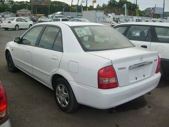 2002 Mazda Familia Pictures