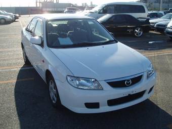 2002 Mazda Familia Photos