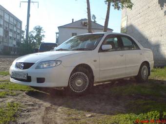 2002 Mazda Familia Photos