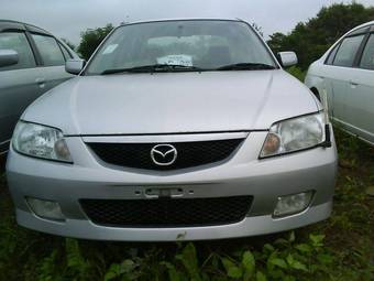 2002 Mazda Familia Photos