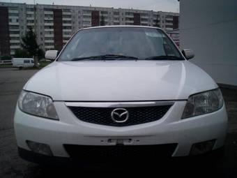 2002 Mazda Familia Photos