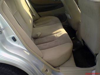 2002 Mazda Familia Pictures