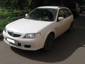 2002 Mazda Familia Pictures