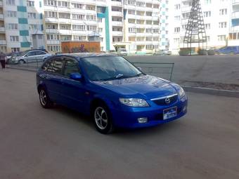 2002 Mazda Familia Photos