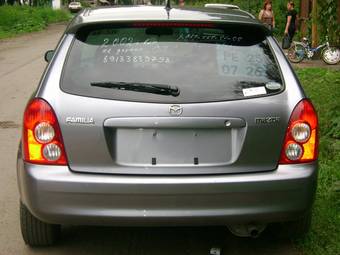 2002 Mazda Familia Pictures