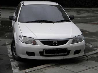 2002 Mazda Familia Photos