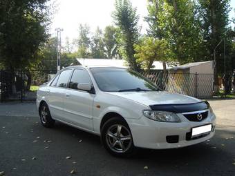 2002 Mazda Familia Pictures