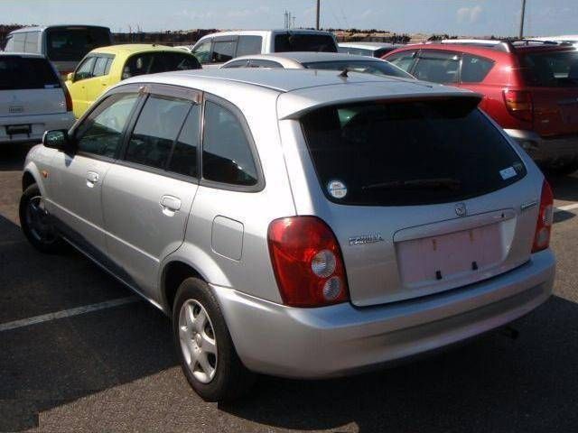 2003 Mazda Familia