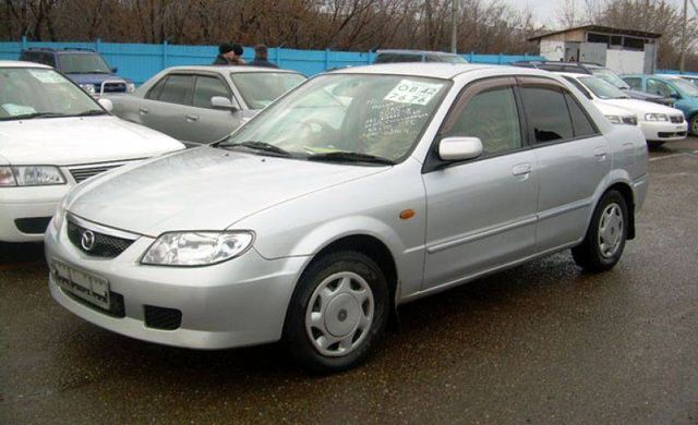 2003 Mazda Familia