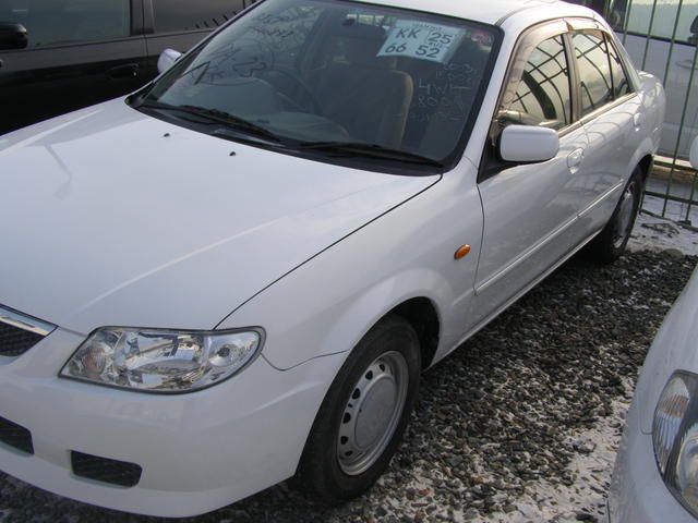 2003 Mazda Familia