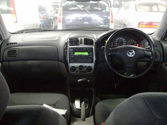 2003 Mazda Familia