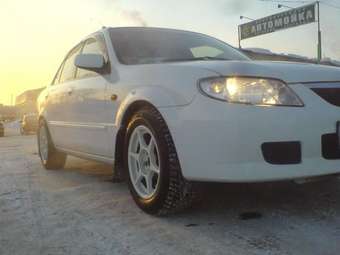 2003 Mazda Familia Images