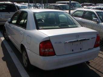 2003 Mazda Familia Photos