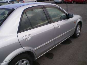 2003 Mazda Familia Pics