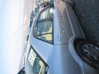 2003 Mazda Familia Photos