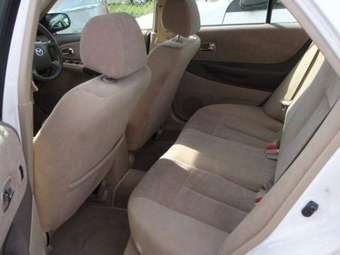 2003 Mazda Familia Pics