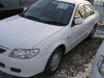 2003 Mazda Familia Pictures