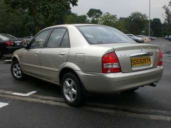 2003 Mazda Familia Pictures