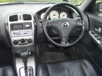 2003 Mazda Familia Photos