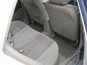 2003 Mazda Familia Pictures