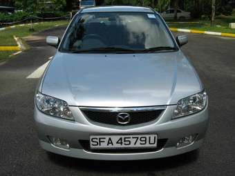 2003 Mazda Familia Pics