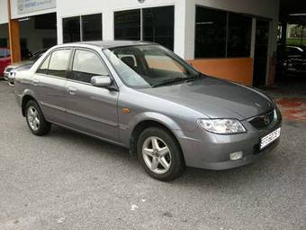 2003 Mazda Familia Pictures