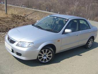 2003 Mazda Familia Photos