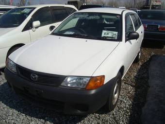 2003 Mazda Familia Pictures