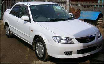 2003 Mazda Familia Pictures