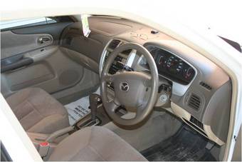 2003 Mazda Familia Pictures