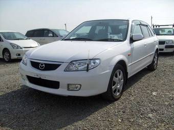 2003 Mazda Familia Photos