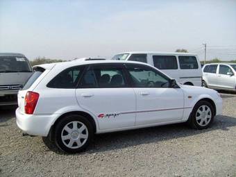 2003 Mazda Familia Pictures