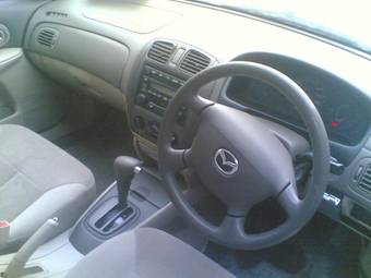 2003 Mazda Familia Photos