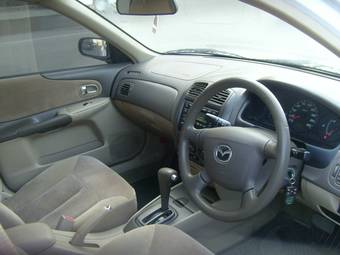 2003 Mazda Familia Photos