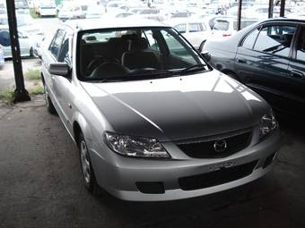 2003 Mazda Familia Photos