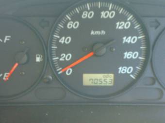 2003 Mazda Familia Pictures