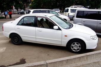 2003 Mazda Familia Pictures