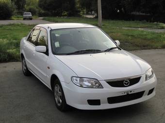 2003 Mazda Familia Pictures