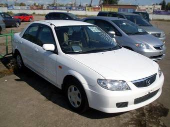 2003 Mazda Familia Pictures