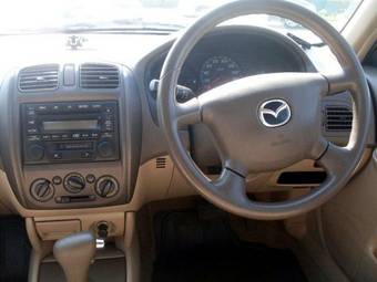 2003 Mazda Familia Photos