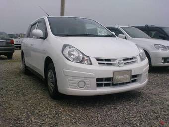 2008 Mazda Familia Pictures